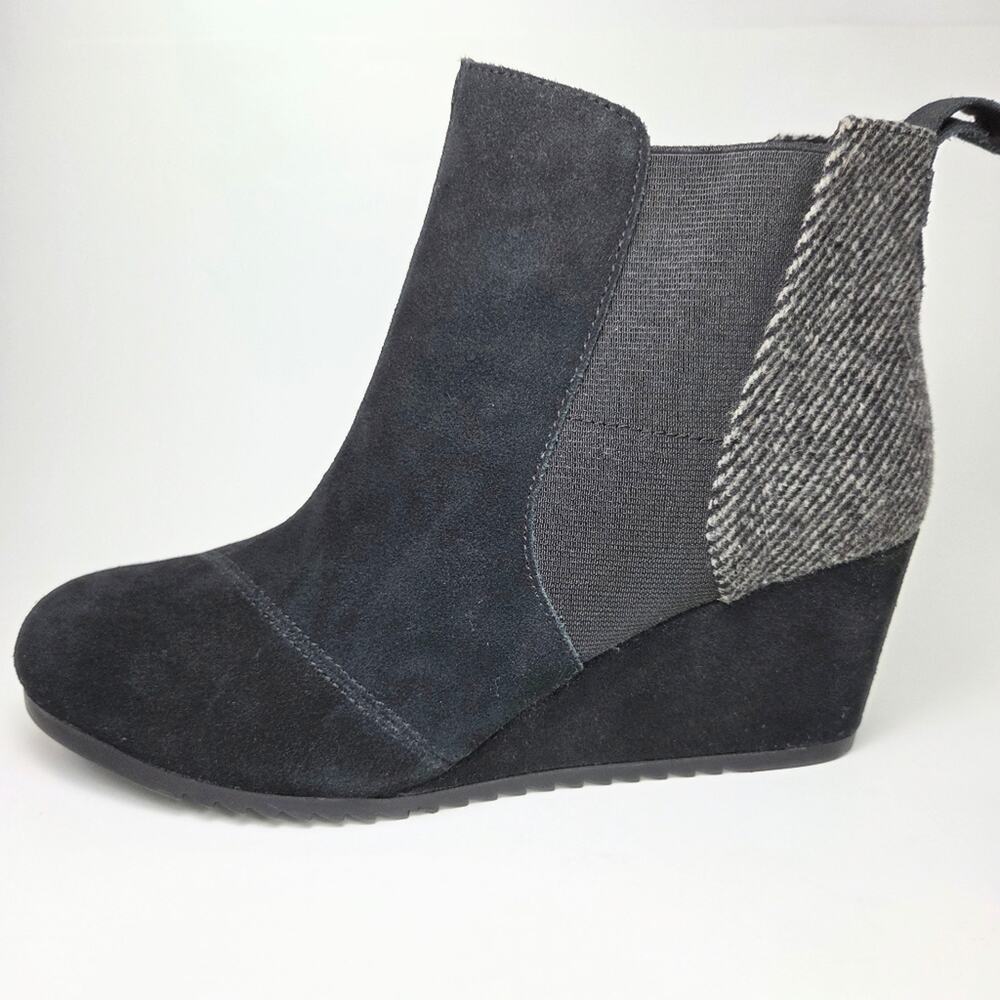TOMS Emery Black Suede & Gray Twill Wrapped Wedge Bootie Sz 9.5